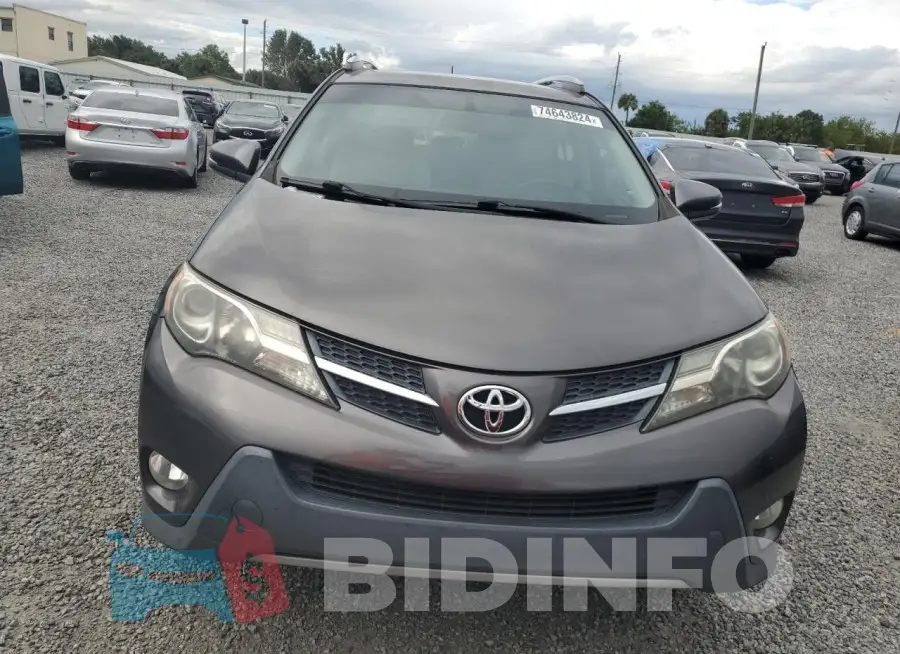 2T3YFREV5FW218403 Photo# 5