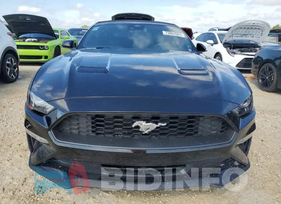 1FATP8UH5N5142223 Photo# 5