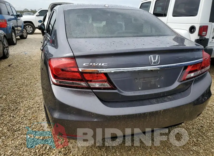 19XFB2F96FE004737 Photo# 6