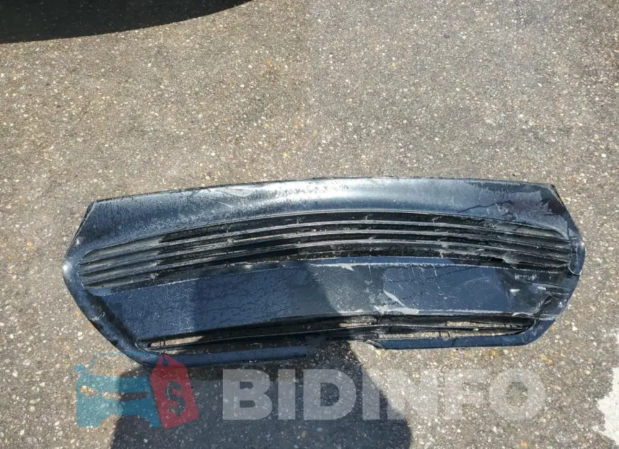2T1BURHE9JC972351 Photo# 12