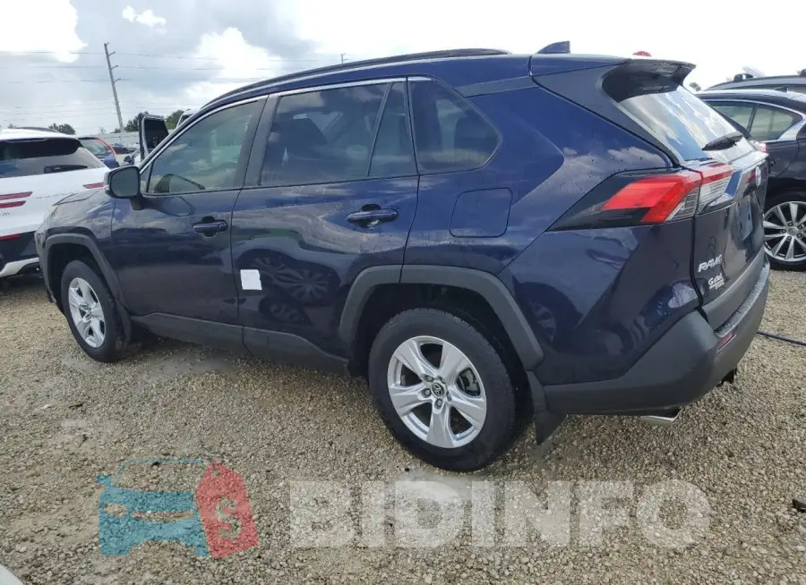 JTMW1RFV2KD037819 Photo# 2