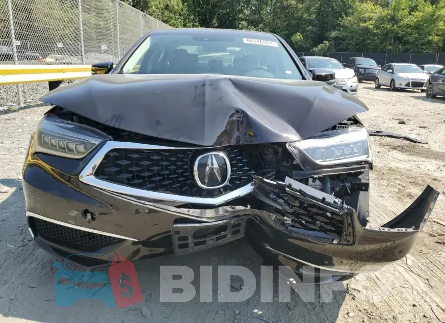 19UUB3F52JA004273 Photo# 5