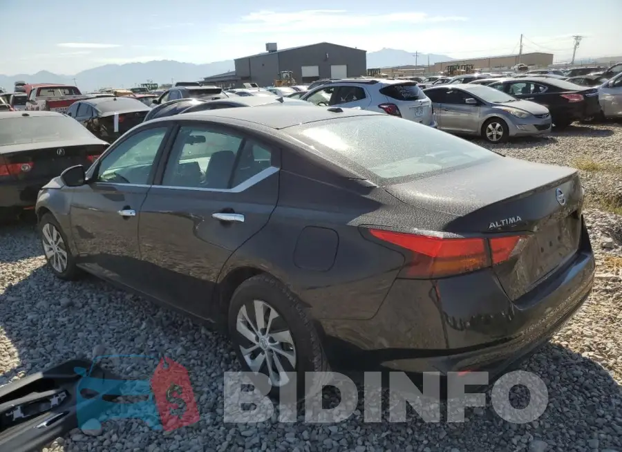 1N4BL4BV6KC166840 Photo# 2