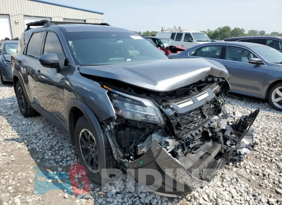 5N1DR3BD1RC260472 Photo# 4