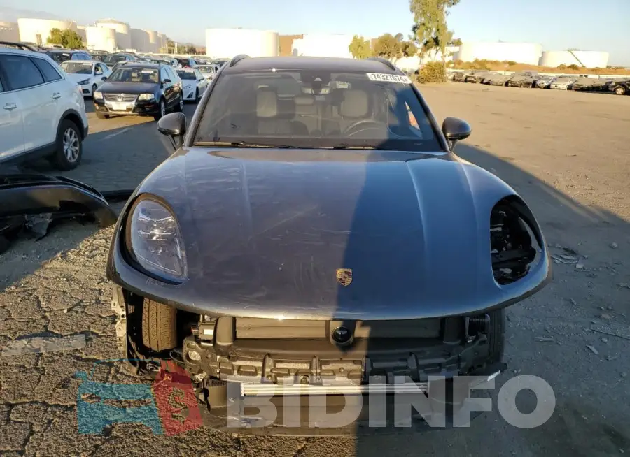 WP1AA2A59PLB08356 Photo# 5