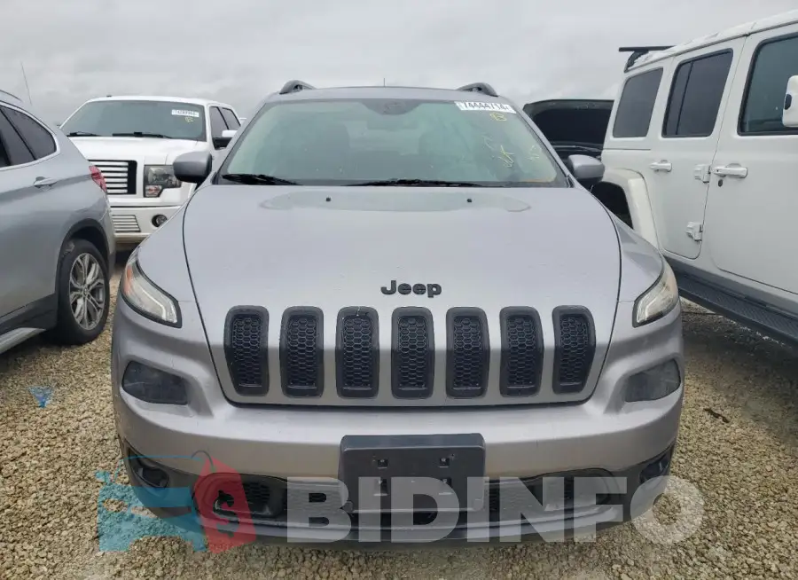 1C4PJMCSXFW764346 Photo# 5