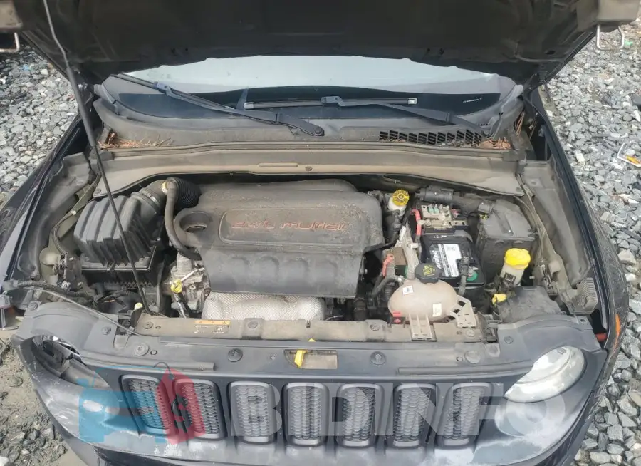 ZACCJBCB7HPE58532 Photo# 12