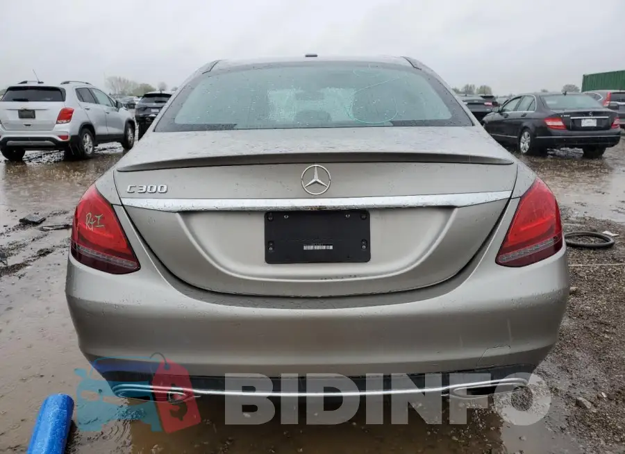 55SWF8DB3KU314814 Photo# 6