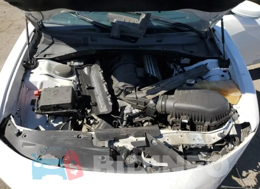 2C3CDXGJ8KH520118 Photo# 11