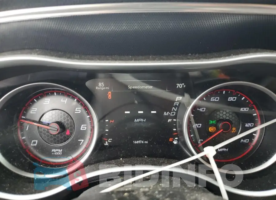 2C3CDXHG7GH292817 Photo# 9