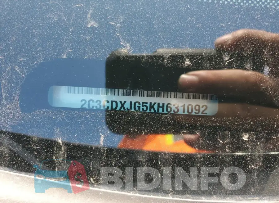 2C3CDXJG5KH631092 Photo# 12