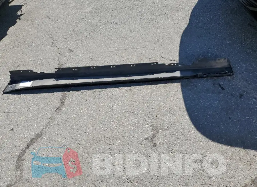 WBA8E3G57GNU04513 Photo# 12