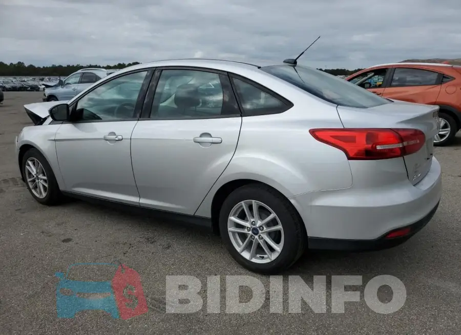 1FADP3F2XJL315479 Photo# 2