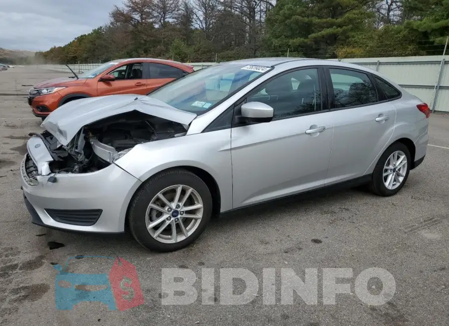 1FADP3F2XJL315479 Photo# 1