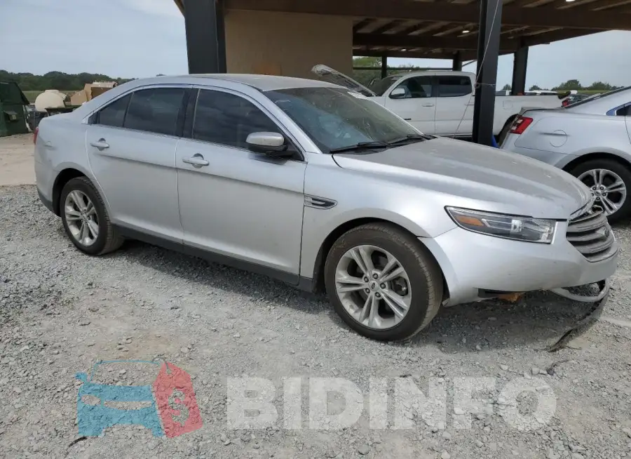 1FAHP2E86HG126901 Photo# 4