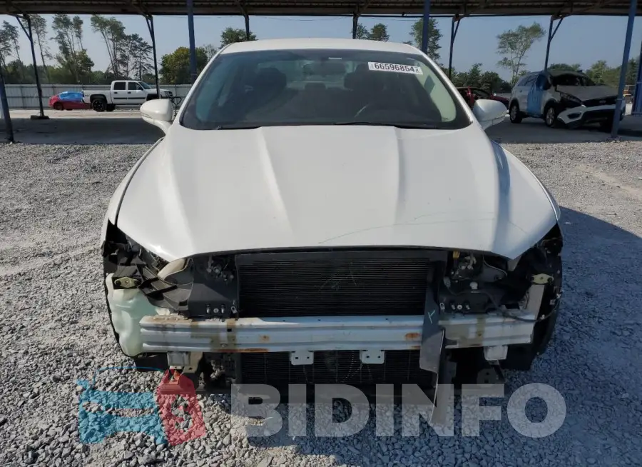 3FA6P0HD7GR221219 Photo# 5
