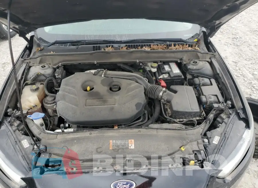 3FA6P0K95GR400167 Photo# 11