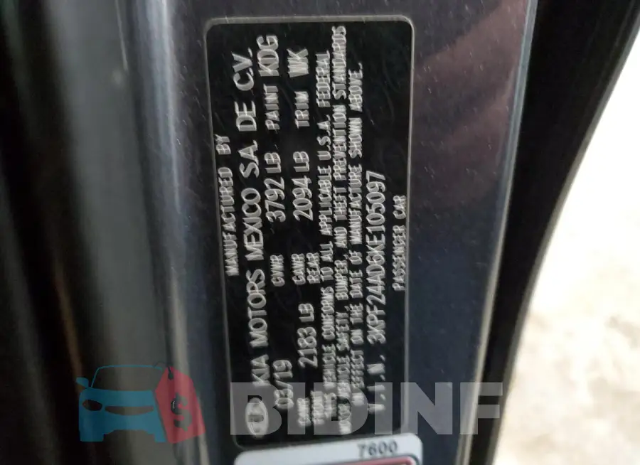 3KPF24AD6KE105097 Photo# 13