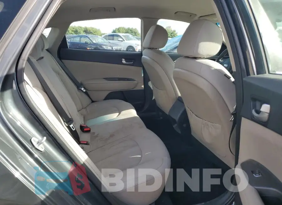5XXGT4L35GG018019 Photo# 10