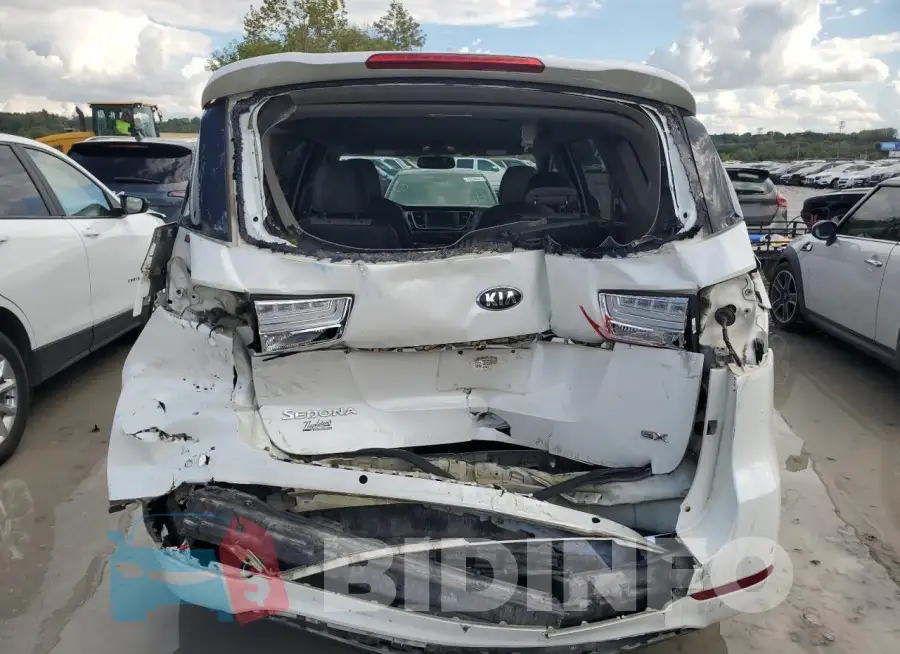 KNDMC5C12F6076917 Photo# 6