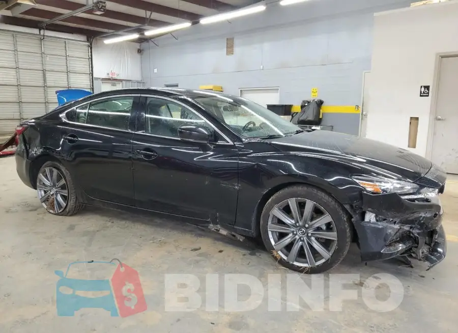JM1GL1VMXJ1312071 Photo# 4
