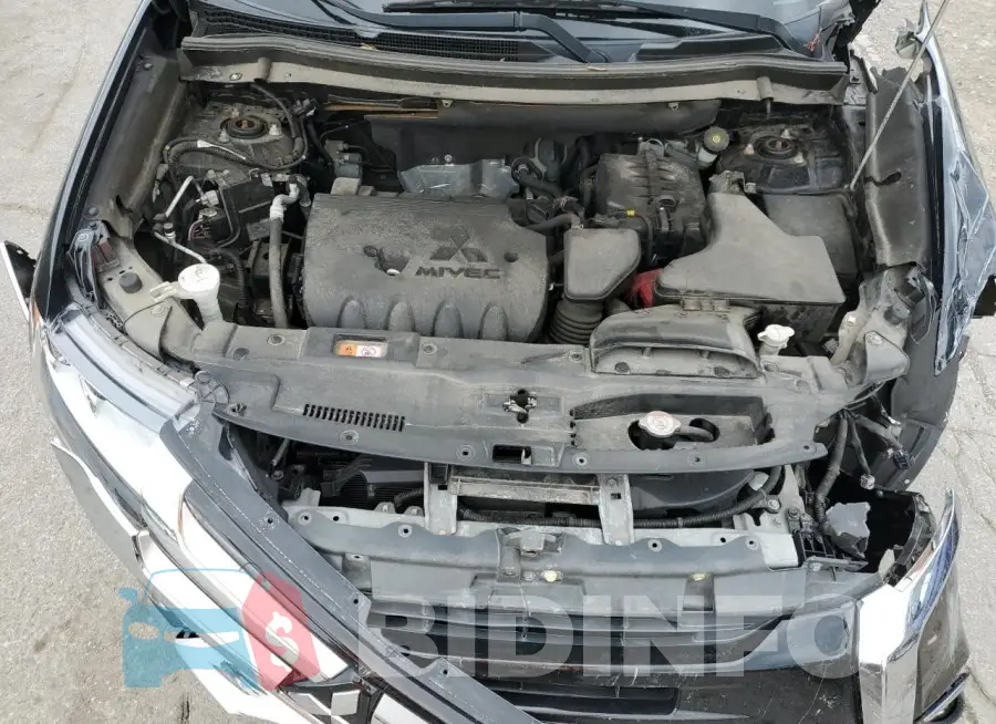 JA4AD3A34JZ061037 Photo# 12