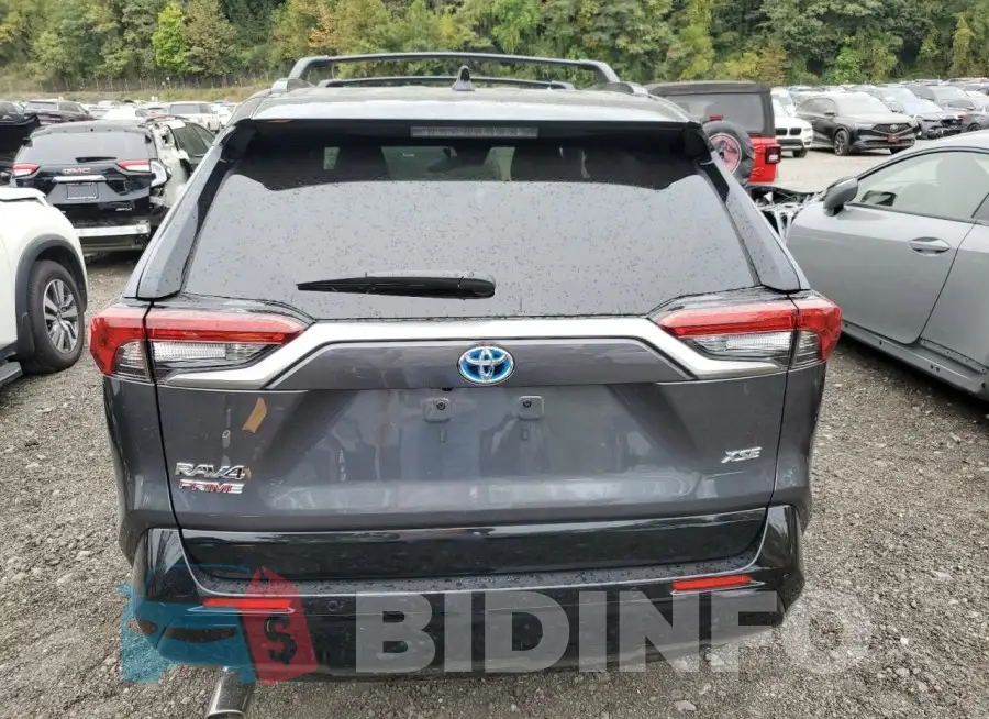 JTMFB3FV8RD182111 Photo# 6