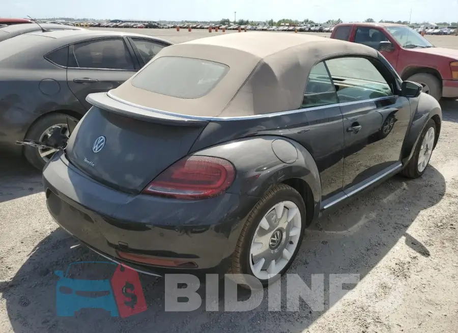 3VW5DAAT2KM511571 Photo# 3