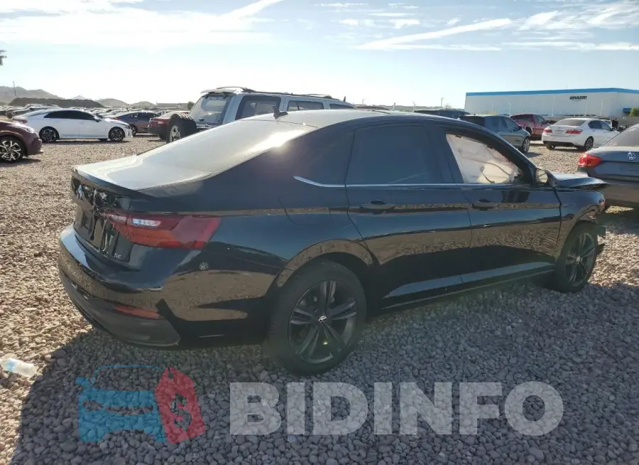 3VW7M7BU5NM010794 Photo# 3