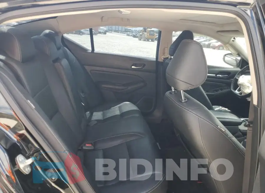 1N4BL4EV1KC228351 Photo# 10