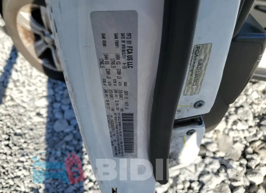 1C4NJDEB5GD724113 Photo# 13