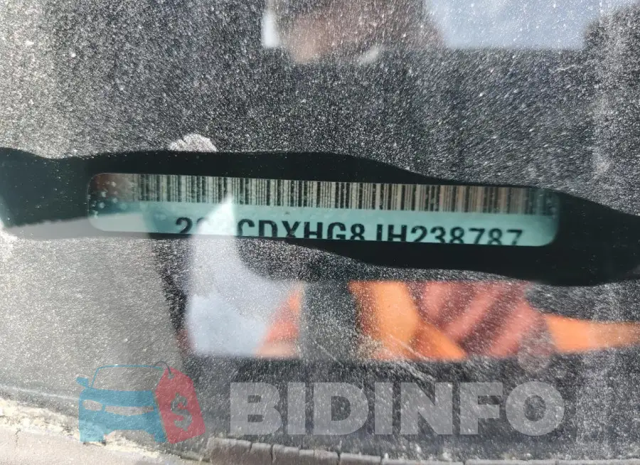 2C3CDXHG8JH238787 Photo# 12