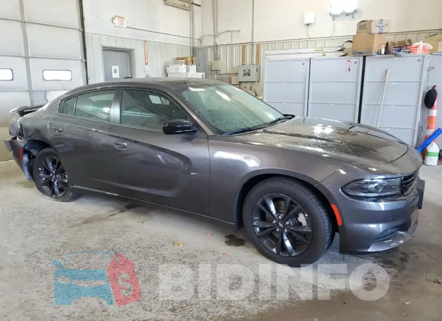 2C3CDXJG2PH577256 Photo# 4