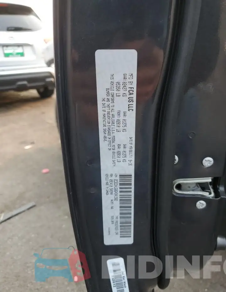 2C3CDXJG8GH341582 Photo# 12