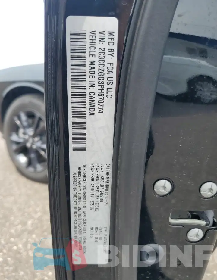 2C3CDZGG3PH670774 Photo# 12