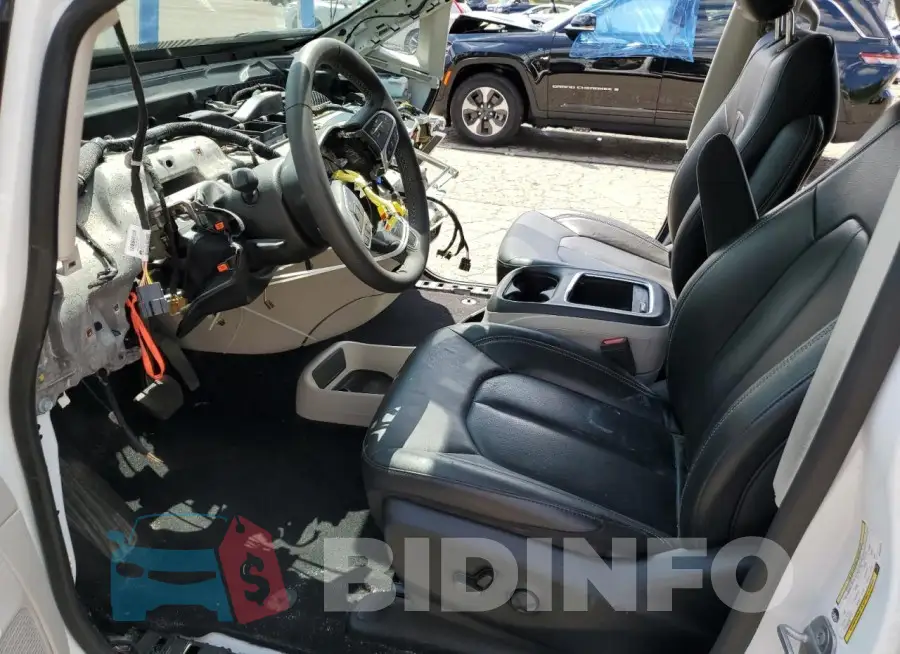 2C4RC1BG2NR160845 Photo# 7