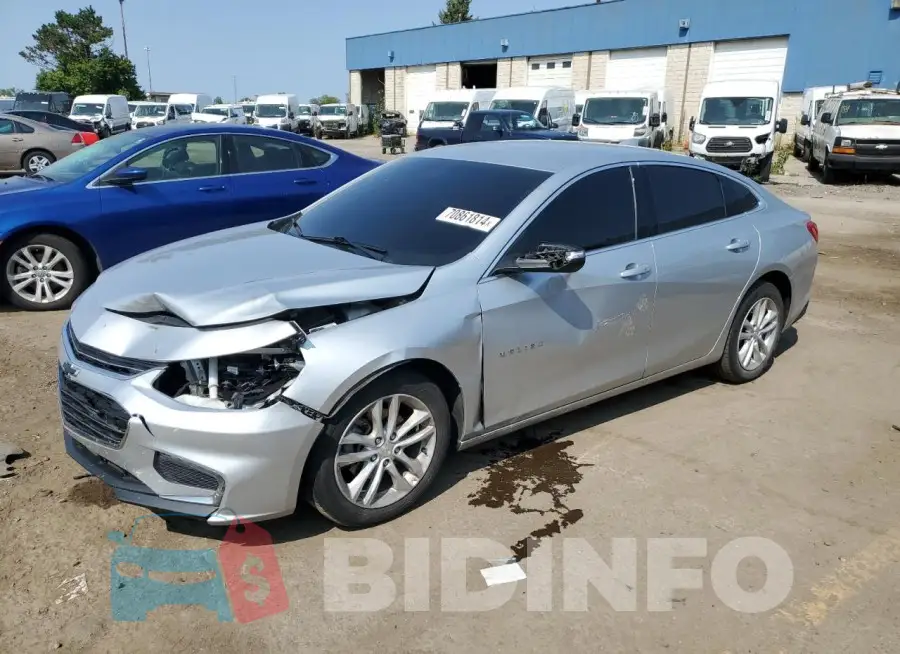 1G1ZD5ST6JF111062 Photo# 1