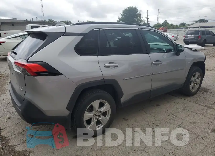 2T3P1RFV7MC207121 Photo# 3