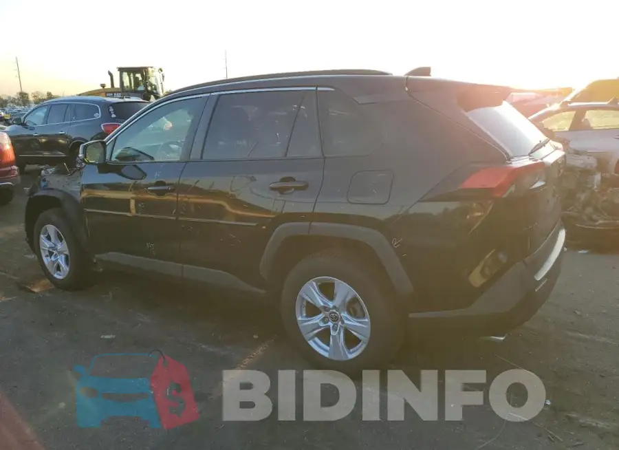 JTMP1RFV2KD014867 Photo# 2