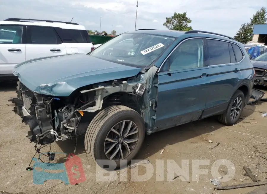 3VV2B7AX8KM173435 Photo# 1