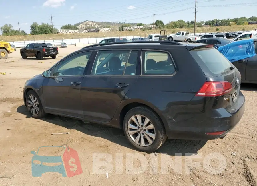 3VW017AU2HM504269 Photo# 2