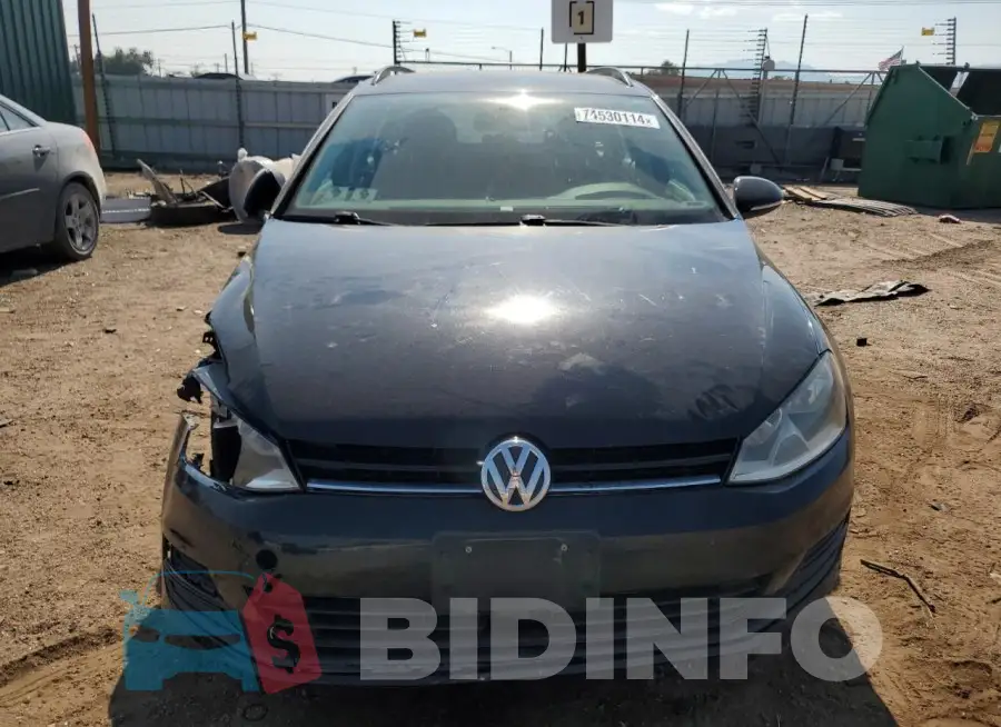 3VW017AU2HM504269 Photo# 5