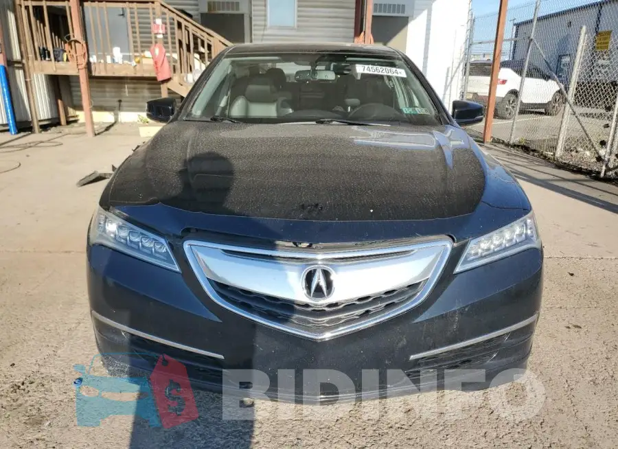 19UUB2F3XFA014601 Photo# 5