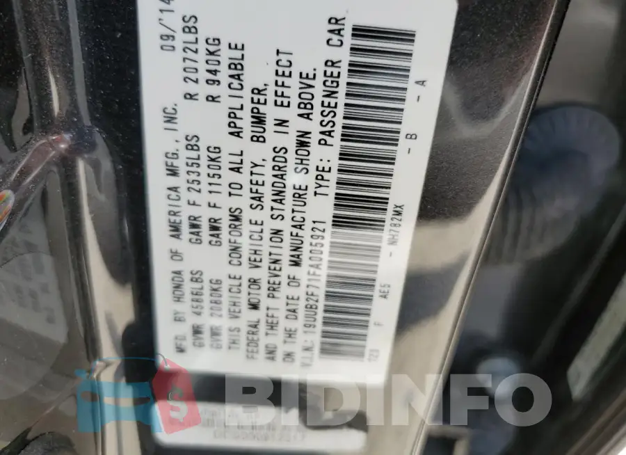 19UUB2F71FA005921 Photo# 13