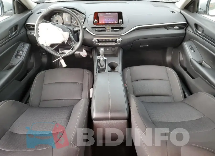 1N4BL4BV2PN372832 Photo# 8
