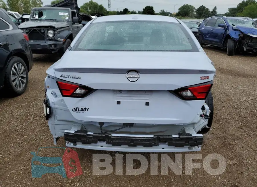 1N4BL4CV2PN318087 Photo# 6