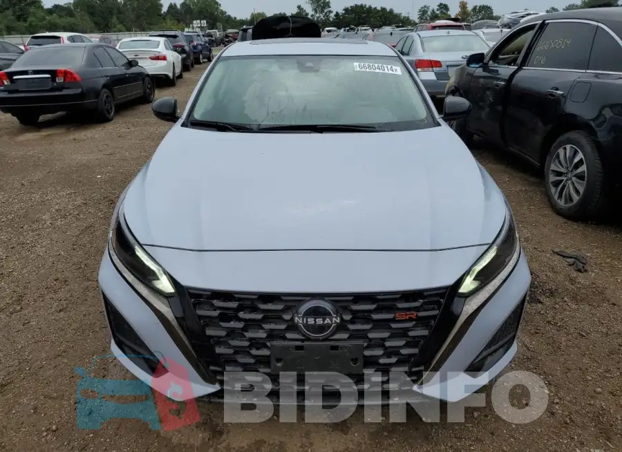 1N4BL4CV2PN318087 Photo# 5