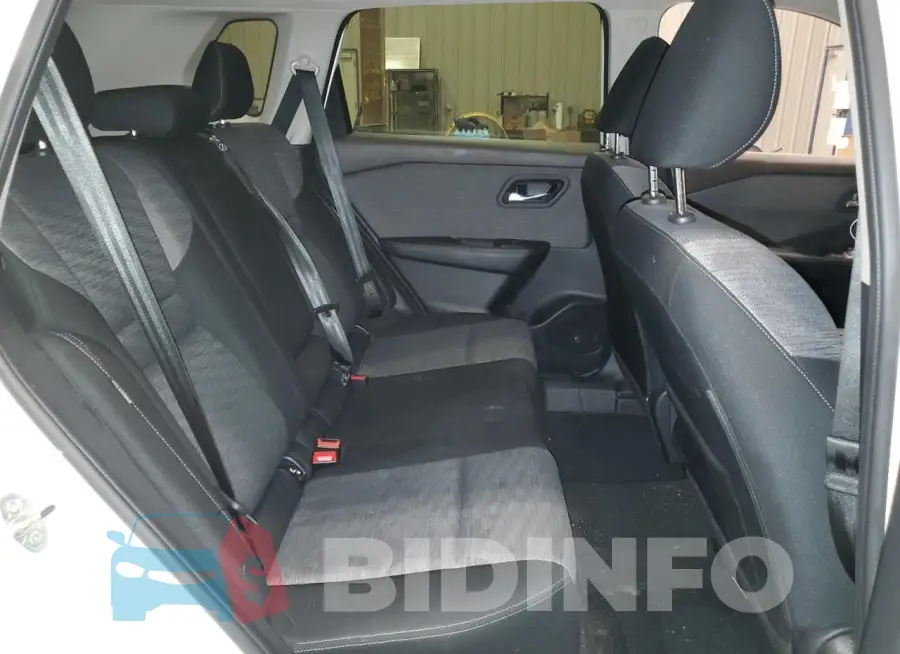 JN8BT3BBXPW482956 Photo# 10