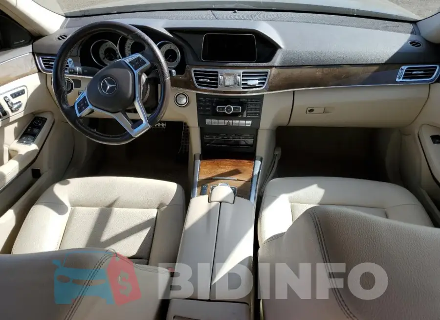 WDDHF8JBXFB101310 Photo# 8