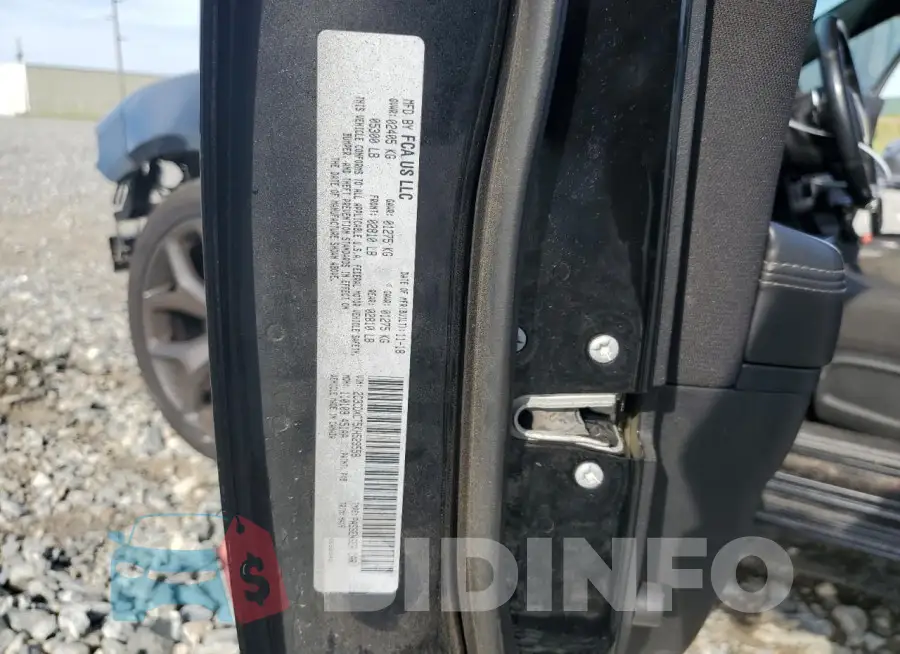 2C3CDXCT5KH529558 Photo# 13